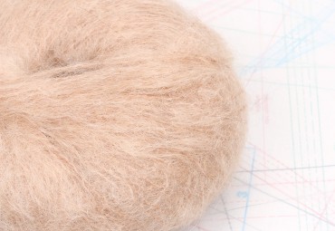 fil à tricoter en fibres de chèvre mohair, mouton et Polyamide